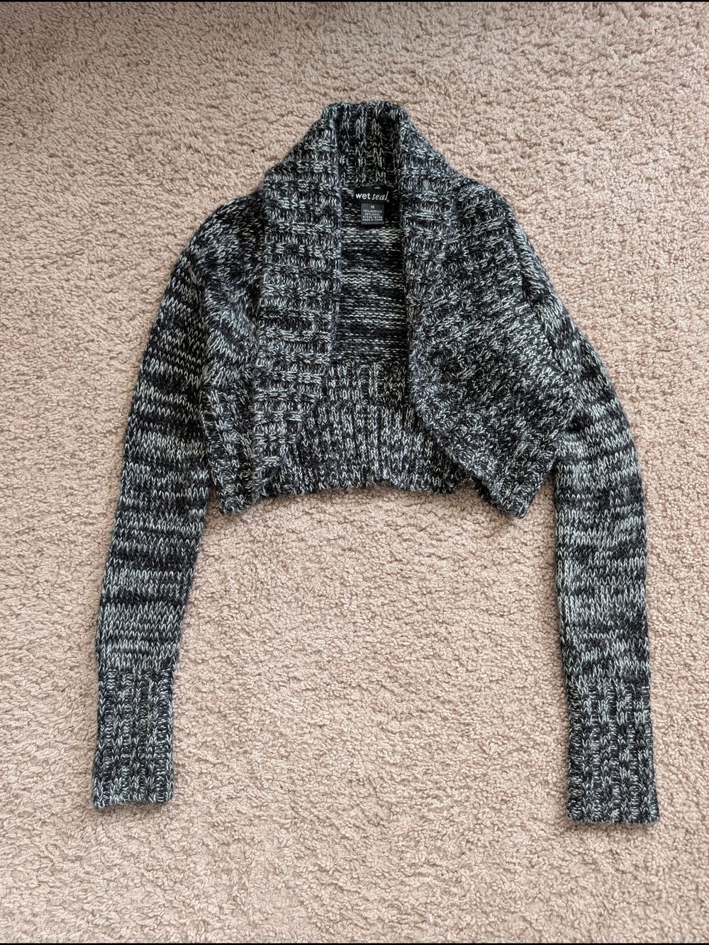 Wet Seal Womens Black Gray Marled Y2K Cropped Knit Shrug Cardigan Size Medium - Picture 3 of 9
